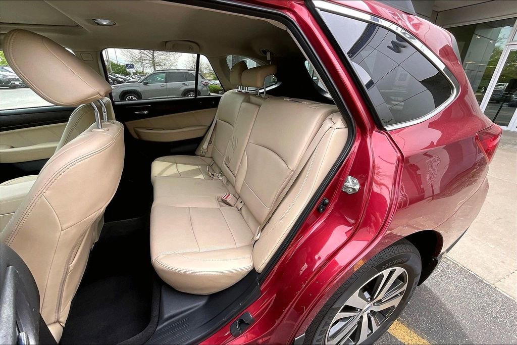 Used 2019 Subaru Outback 2.5i Limited w/ Popular Package #2 AWD/4WD image 29