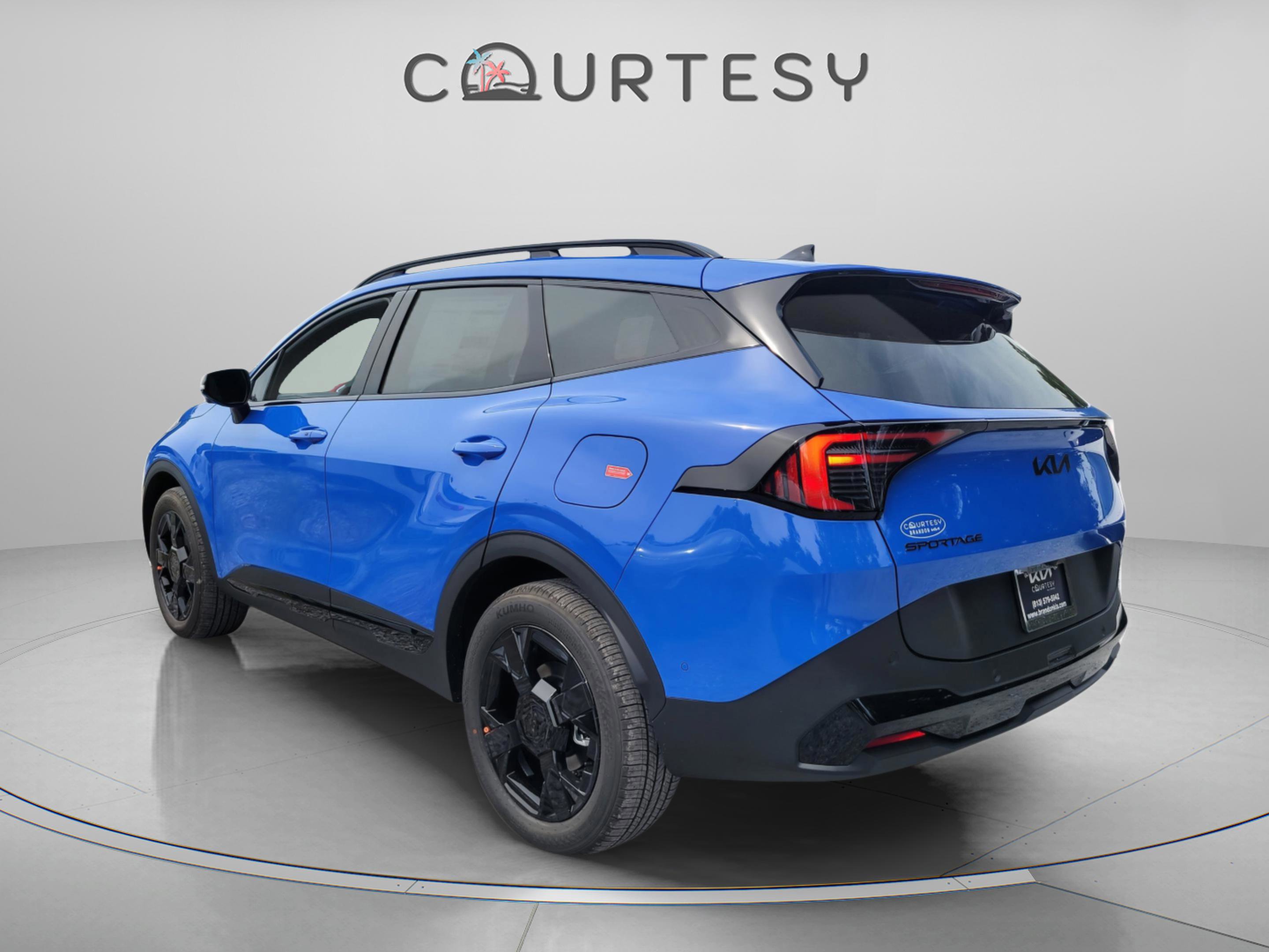 New 2026 Kia Sportage X-Line w/ X-Line Technology Package image 3