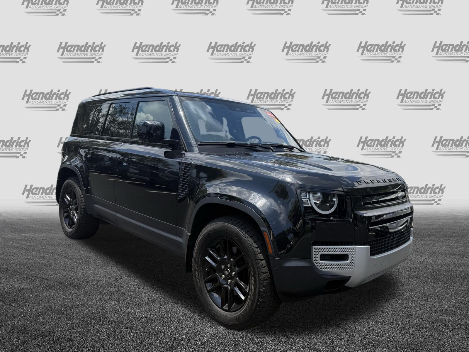 Used 2021 Land Rover Defender 110 S AWD/4WD image 2