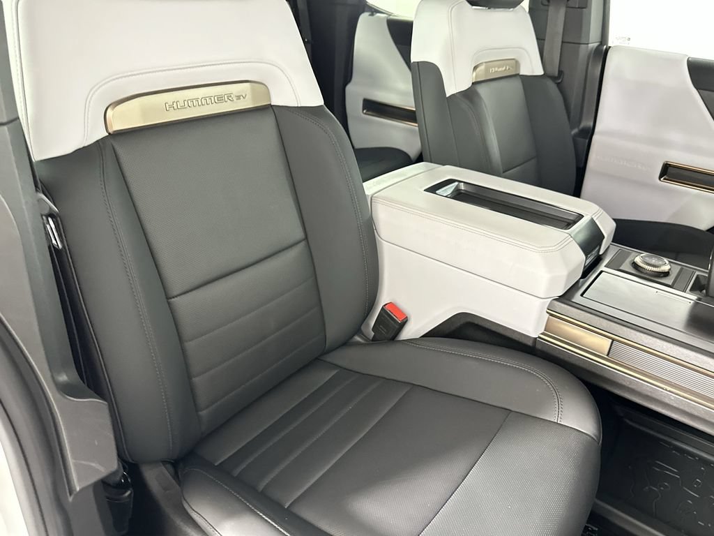 Used 2024 GMC Hummer EV 2X w/ LPO, Illumination Package AWD/4WD image 30