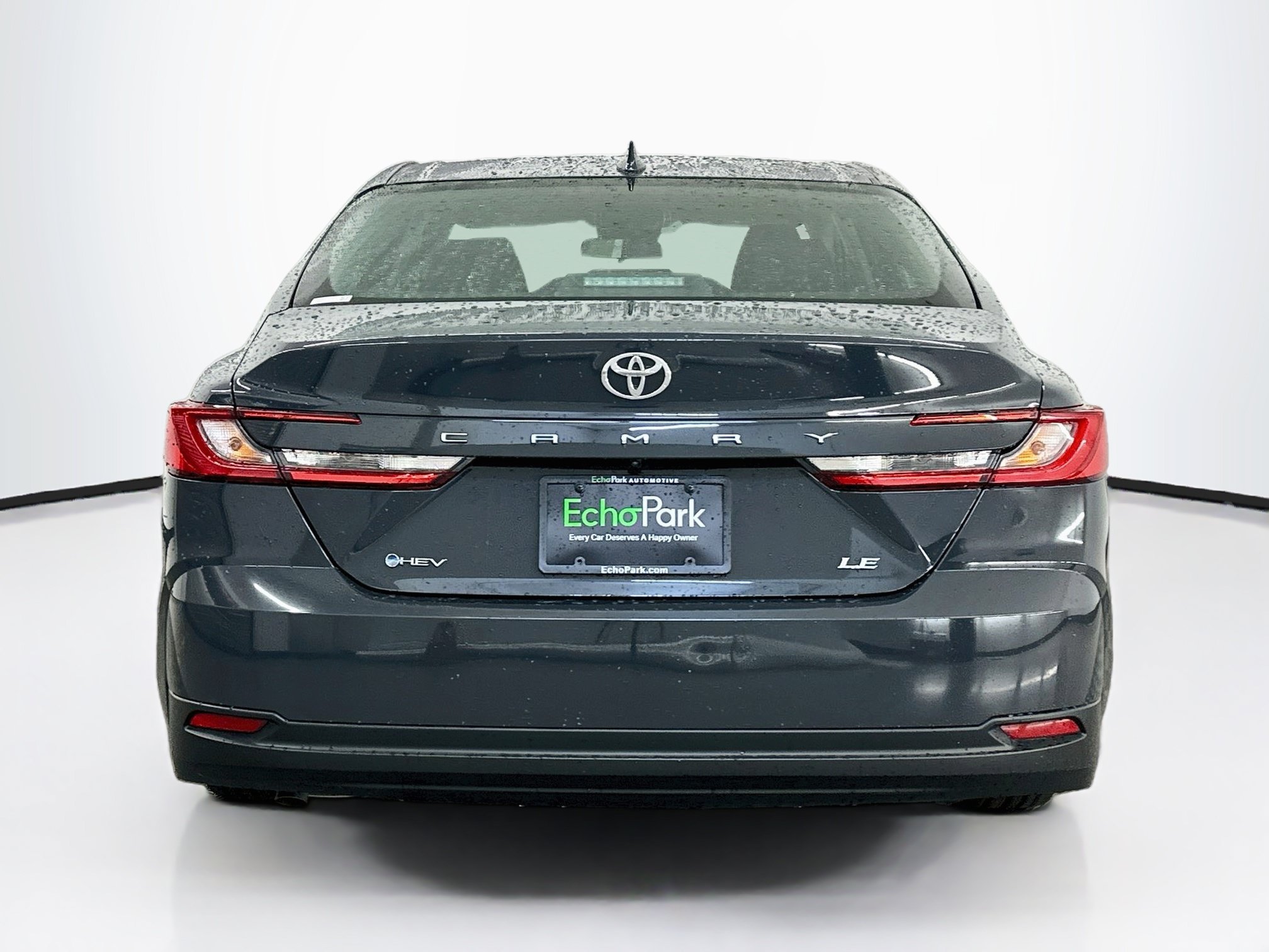Used 2025 Toyota Camry LE FWD image 7