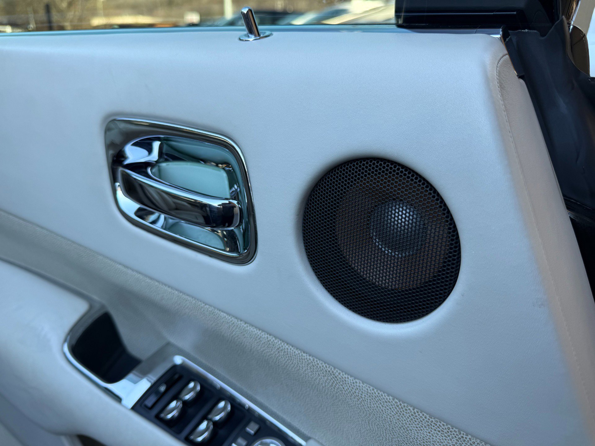 Used 2014 Rolls-Royce Wraith image 51