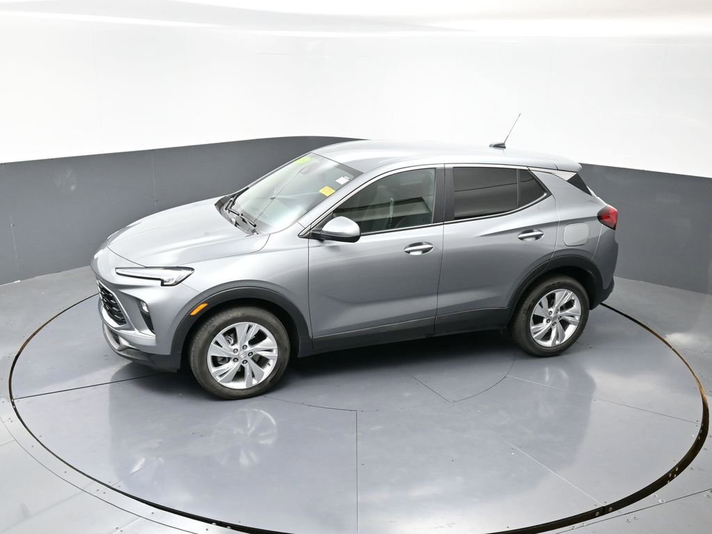 Used 2025 Buick Encore GX Preferred image 47