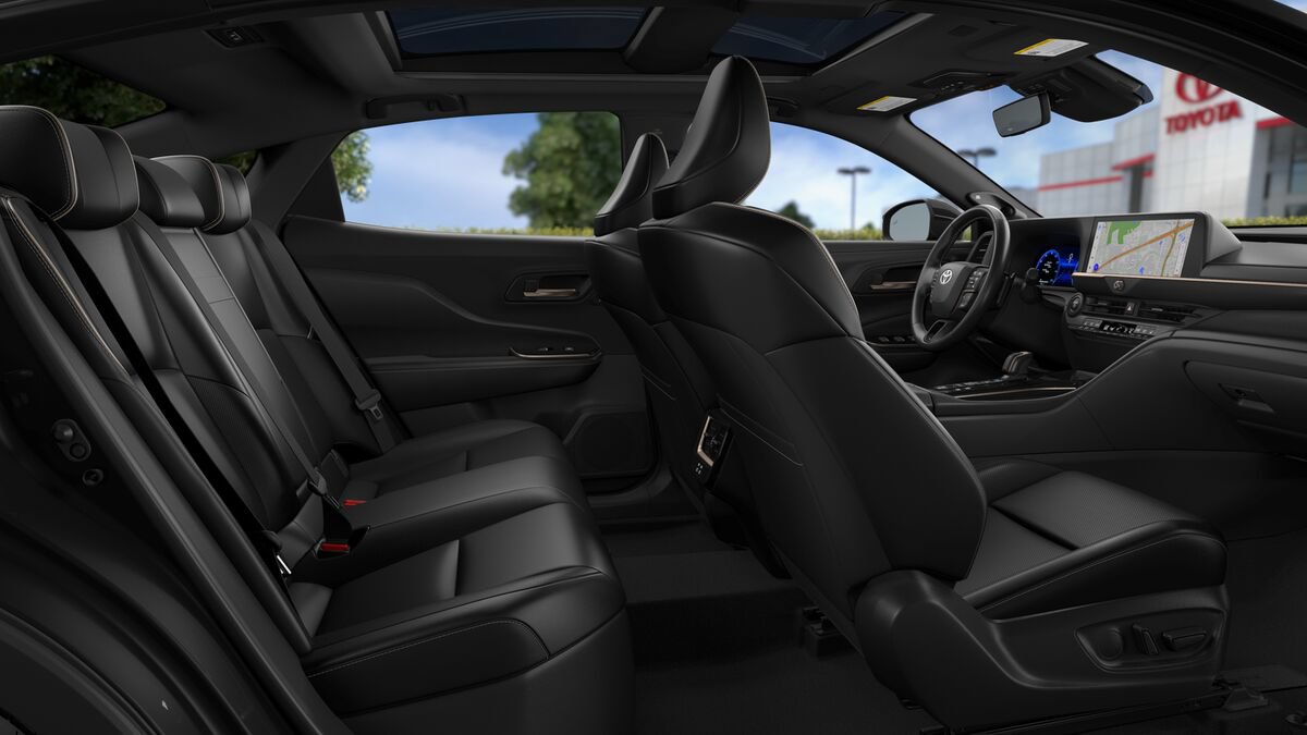 New 2027 Toyota Crown AWD/4WD image 21