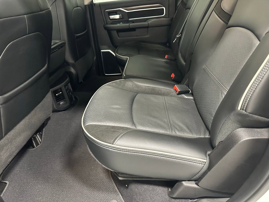 Used 2024 RAM 3500 Laramie image 43