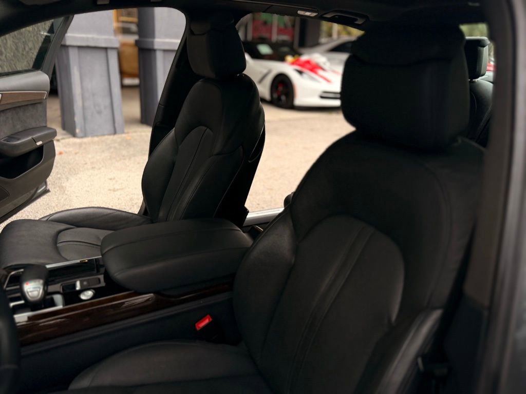 Used 2016 Audi A8 L 3.0T w/ Executive Package image 26