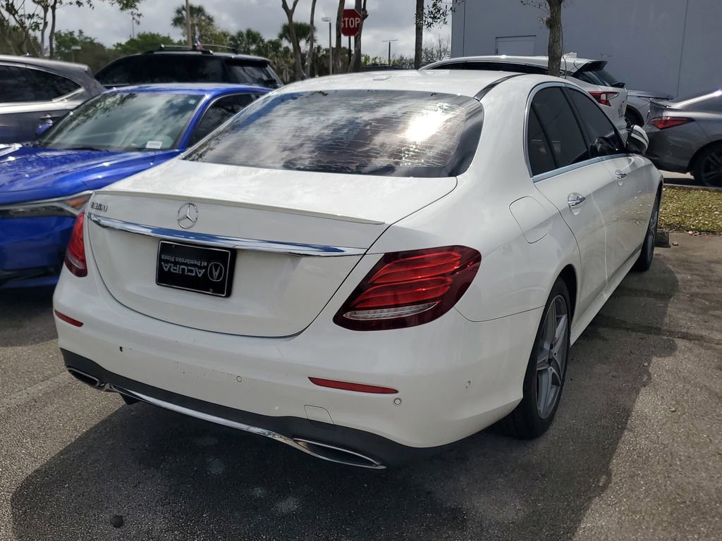Used 2017 Mercedes-Benz E 300 image 9