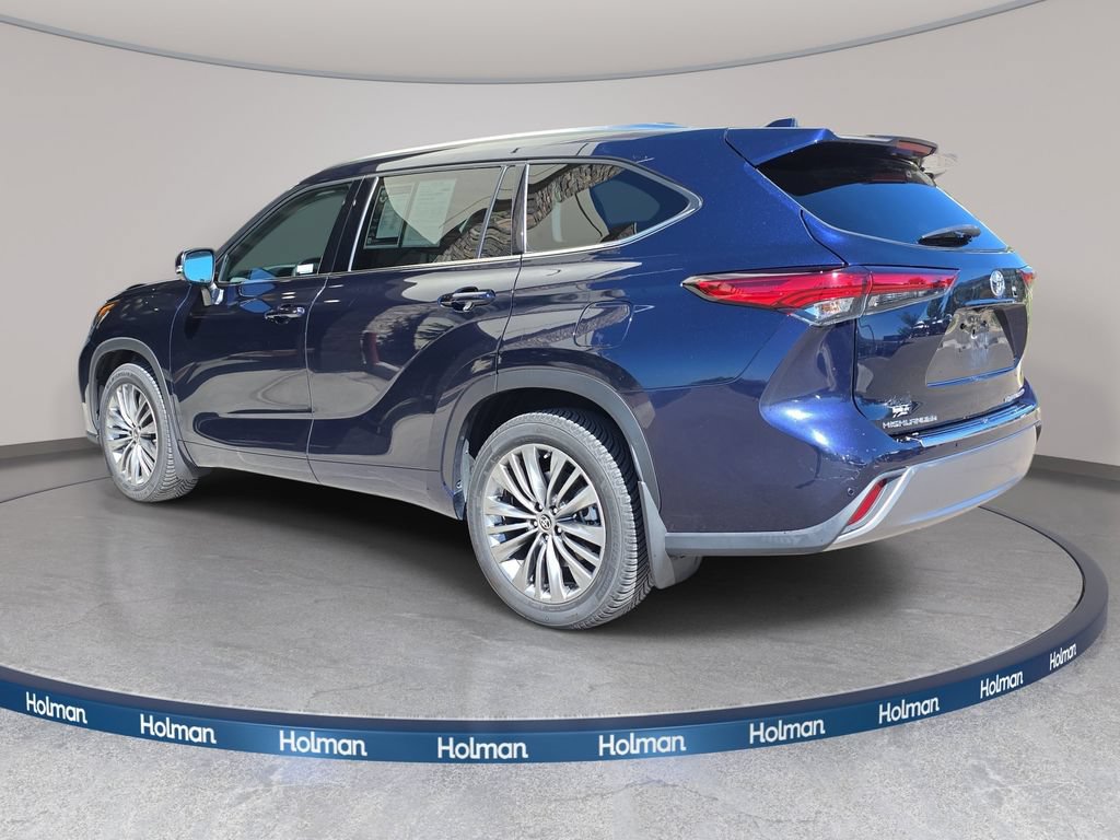 Used 2020 Toyota Highlander Platinum AWD/4WD image 8