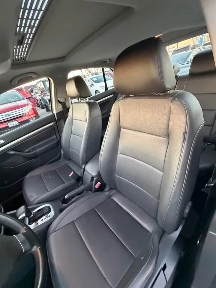 Used 2008 Volkswagen Jetta Wolfsburg Edition FWD image 7