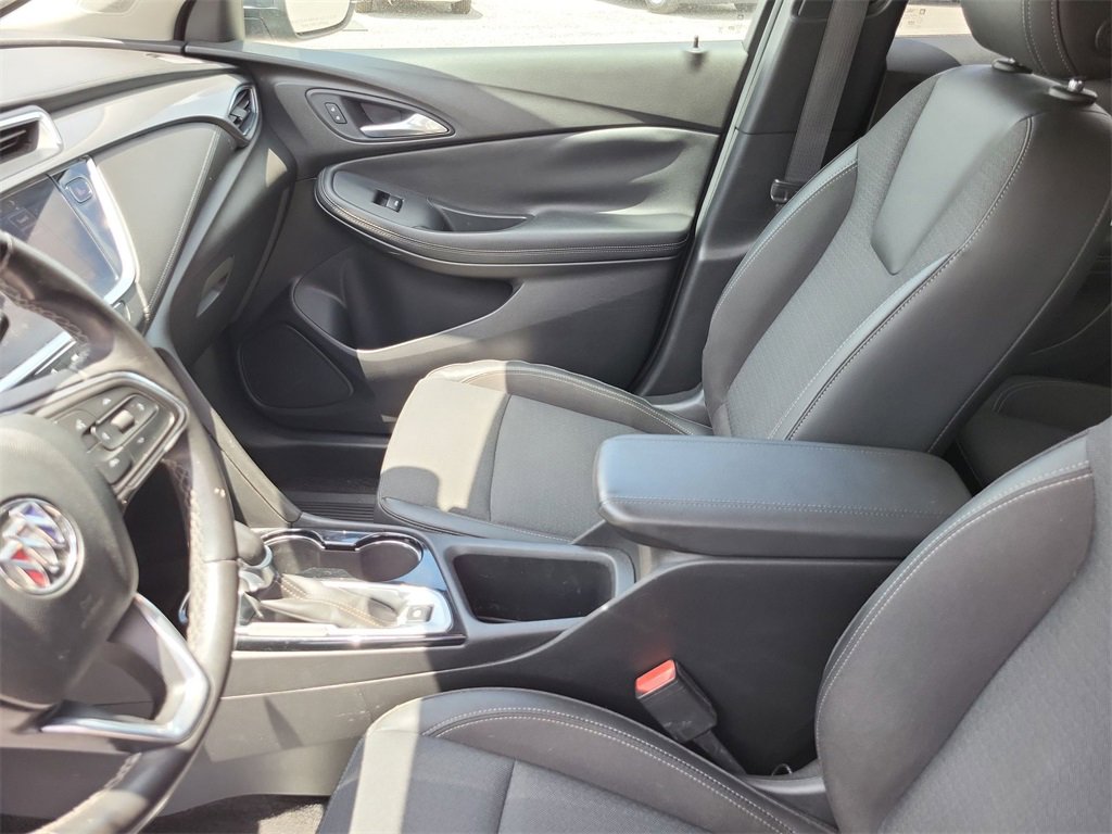 Used 2021 Buick Encore GX Preferred w/ Sport Touring Package image 21