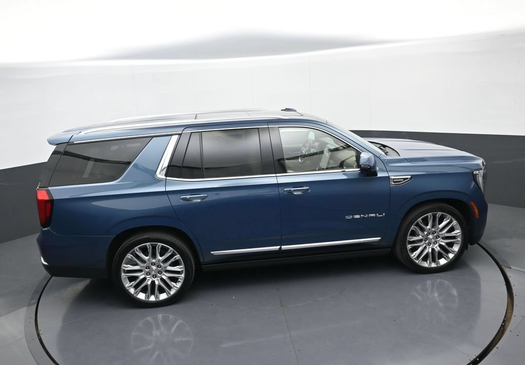 Used 2025 GMC Yukon Denali w/ Denali Reserve Package AWD/4WD image 38