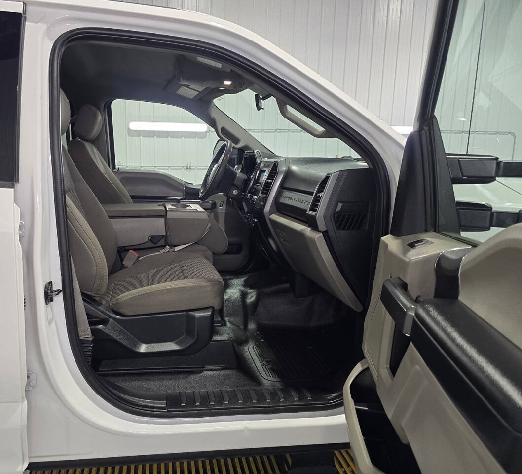 Used 2019 Ford F250 XLT w/ XLT Value Package AWD/4WD image 8