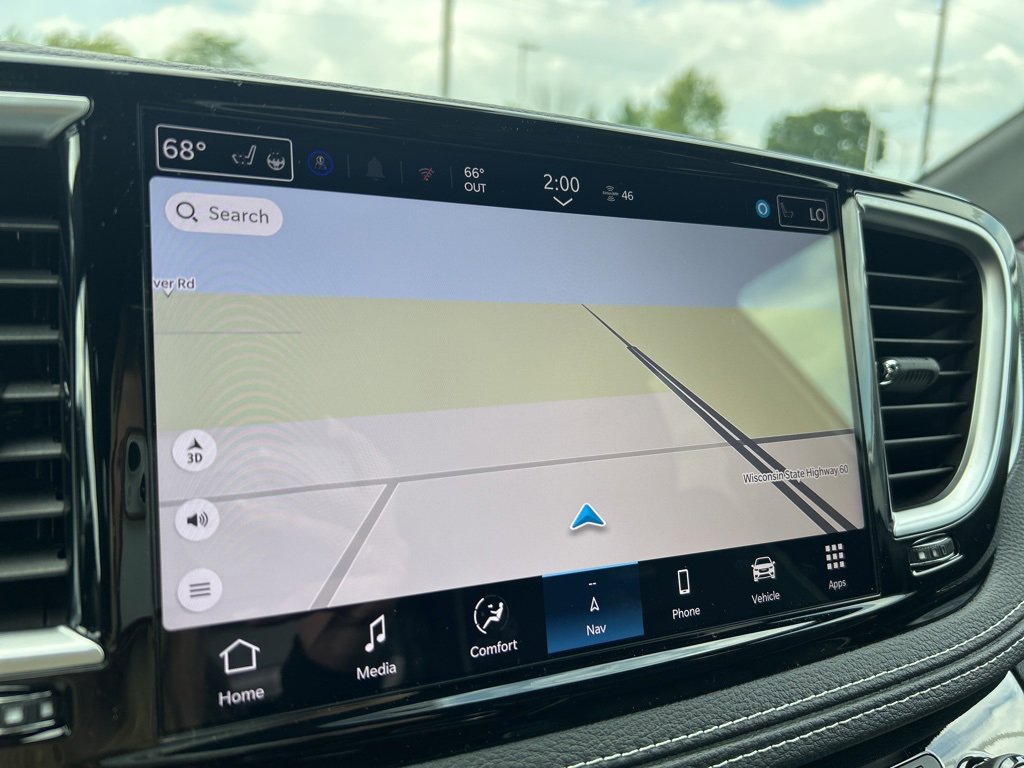 New 2026 Chrysler Pacifica Limited w/ S Appearance Package image 41