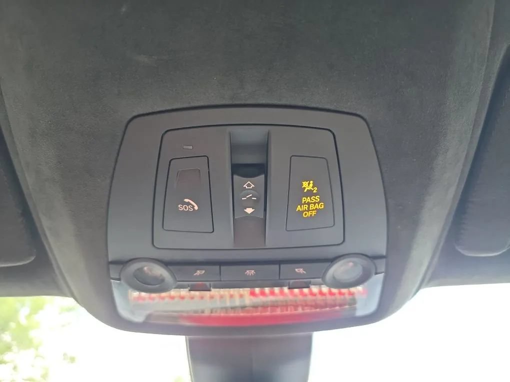 Used 2015 BMW 750Li RWD image 41