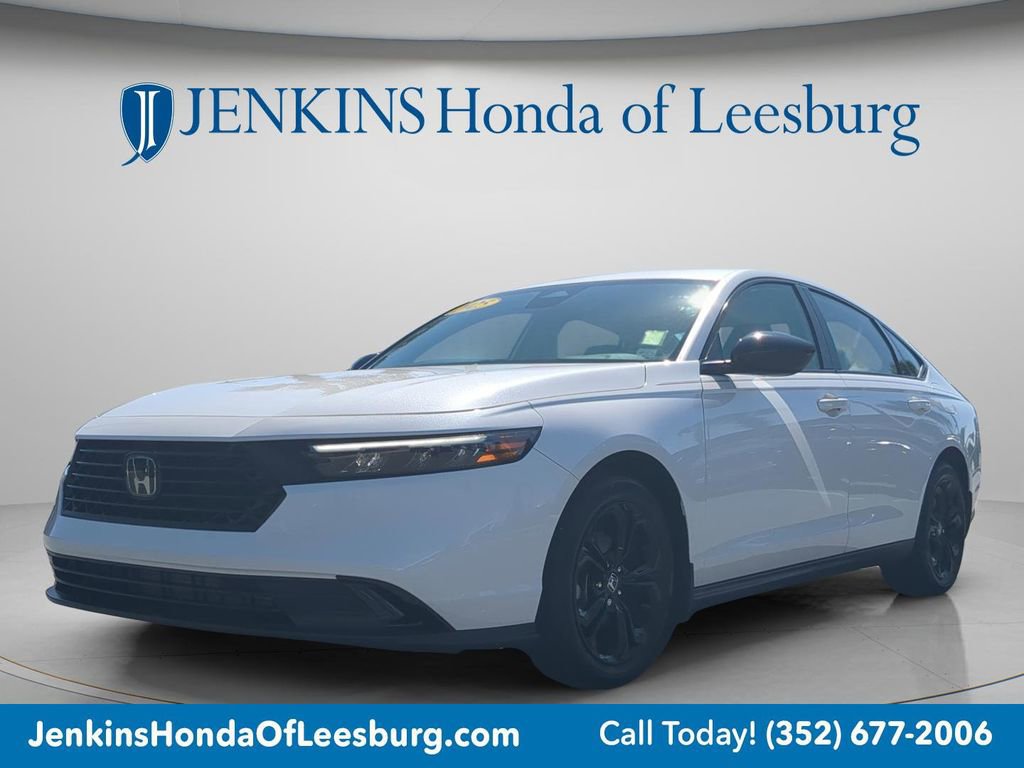 Used 2025 Honda Accord SE image 8