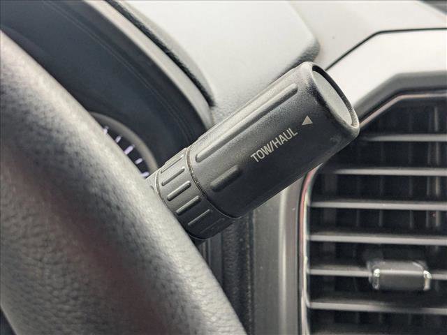 Used 2017 Ford F250 XLT w/ XLT Premium Package image 11