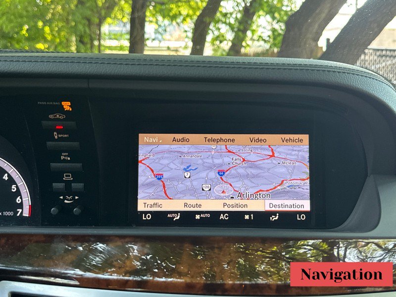 Used 2013 Mercedes-Benz S 550 4MATIC image 22