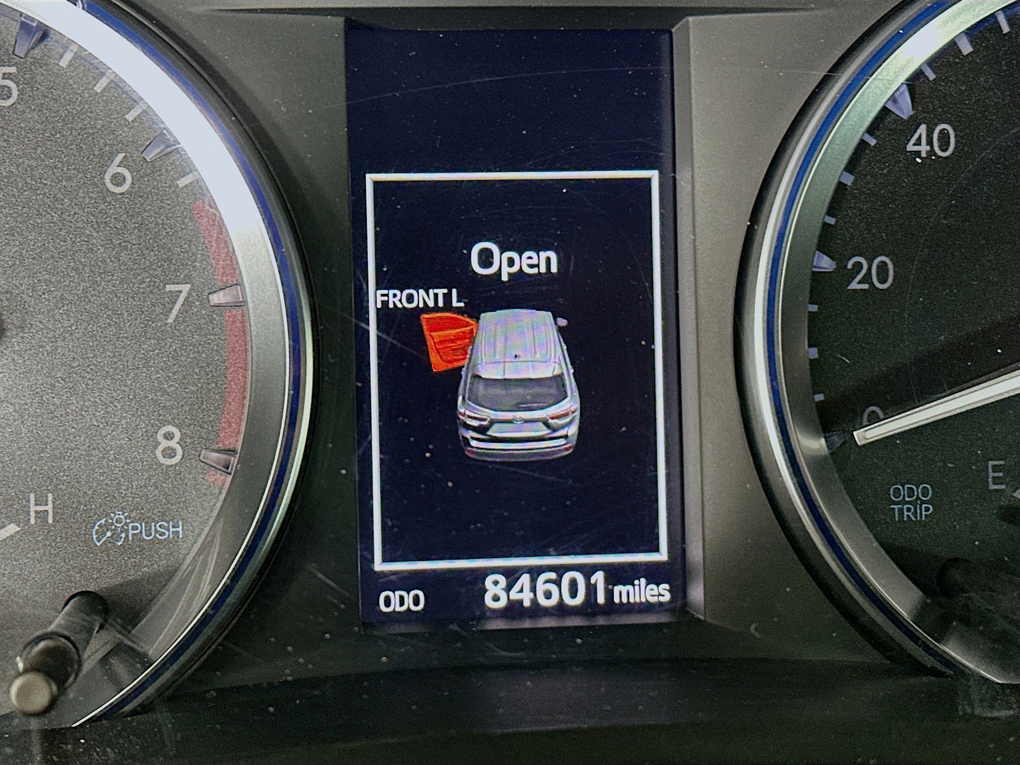 Used 2016 Toyota Highlander Limited image 19