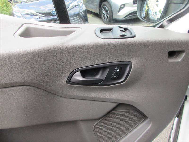 Used 2021 Ford Transit 350 XLT RWD image 11