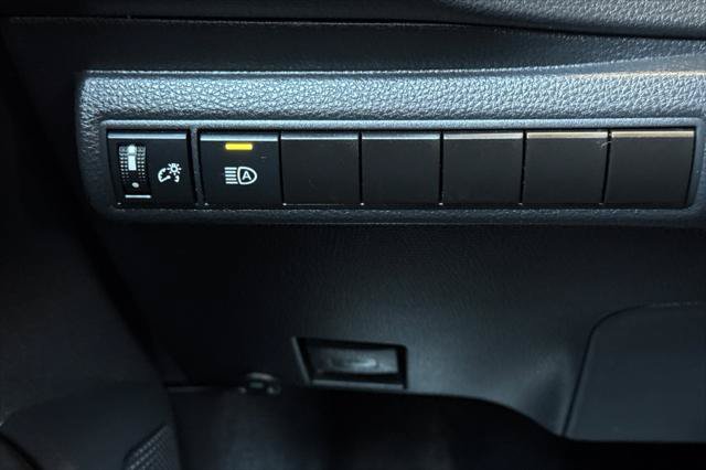 Certified 2024 Toyota Corolla LE FWD image 27