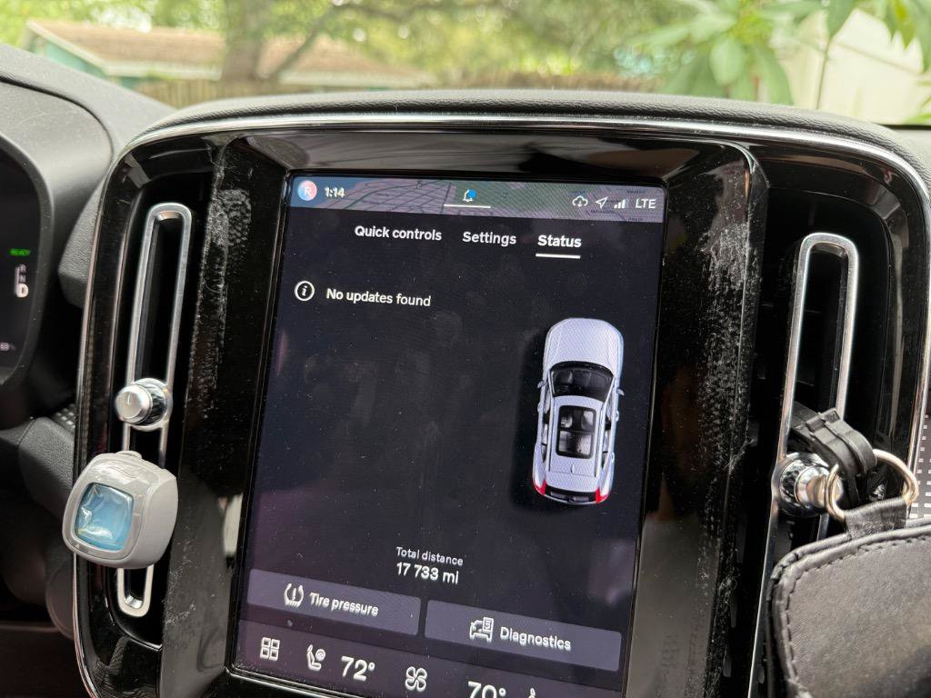 Used 2022 Volvo XC40 P8 Recharge Ultimate AWD/4WD image 9