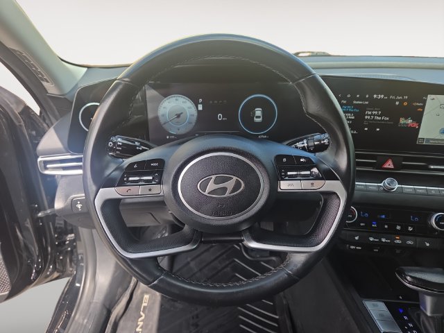 Used 2024 Hyundai Elantra SEL w/ Convenience Package FWD image 12