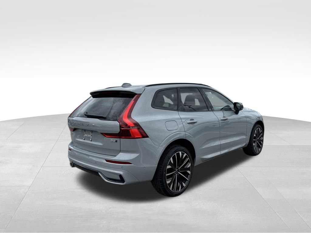 New 2026 Volvo XC60 B5 Ultra w/ Climate Package AWD/4WD image 6