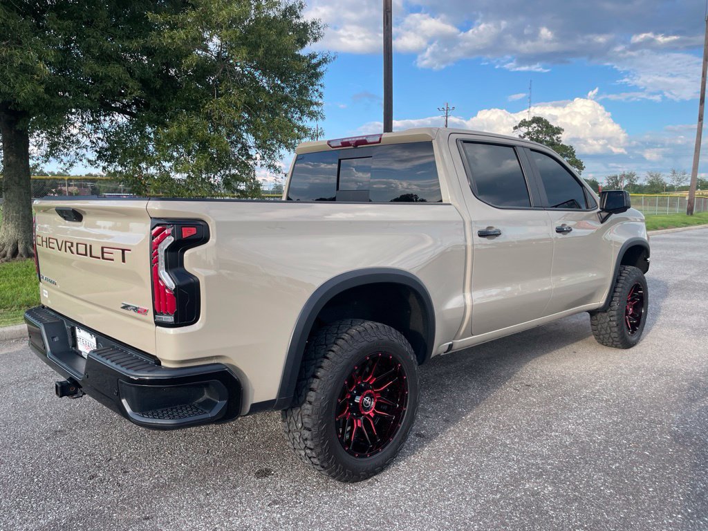 Used 2022 Chevrolet Silverado 1500 ZR2 AWD/4WD image 7