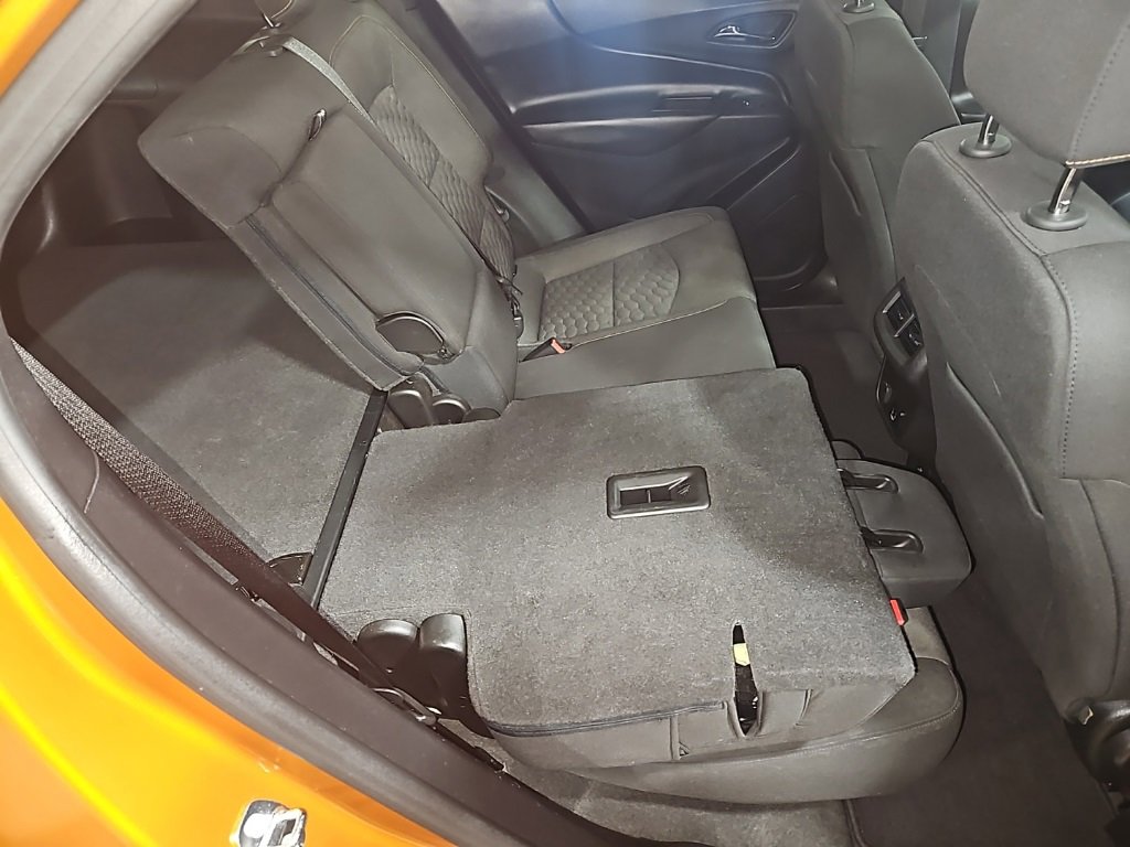 Used 2018 Chevrolet Equinox LT w/ Sun & Infotainment Package image 31