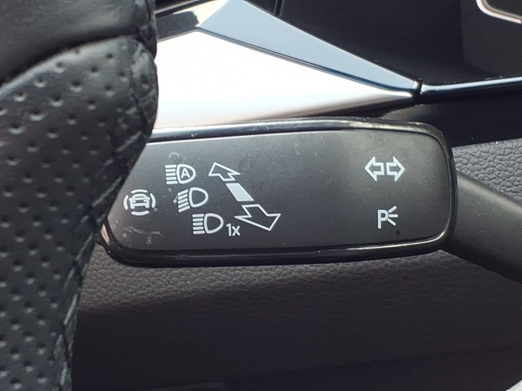 Certified 2023 Volkswagen Arteon SEL AWD/4WD image 34