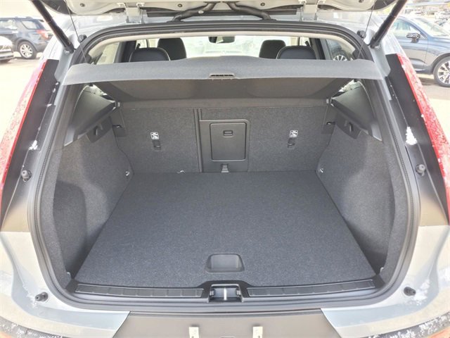 New 2026 Volvo XC40 B5 Core w/ Protection Package Premier image 33