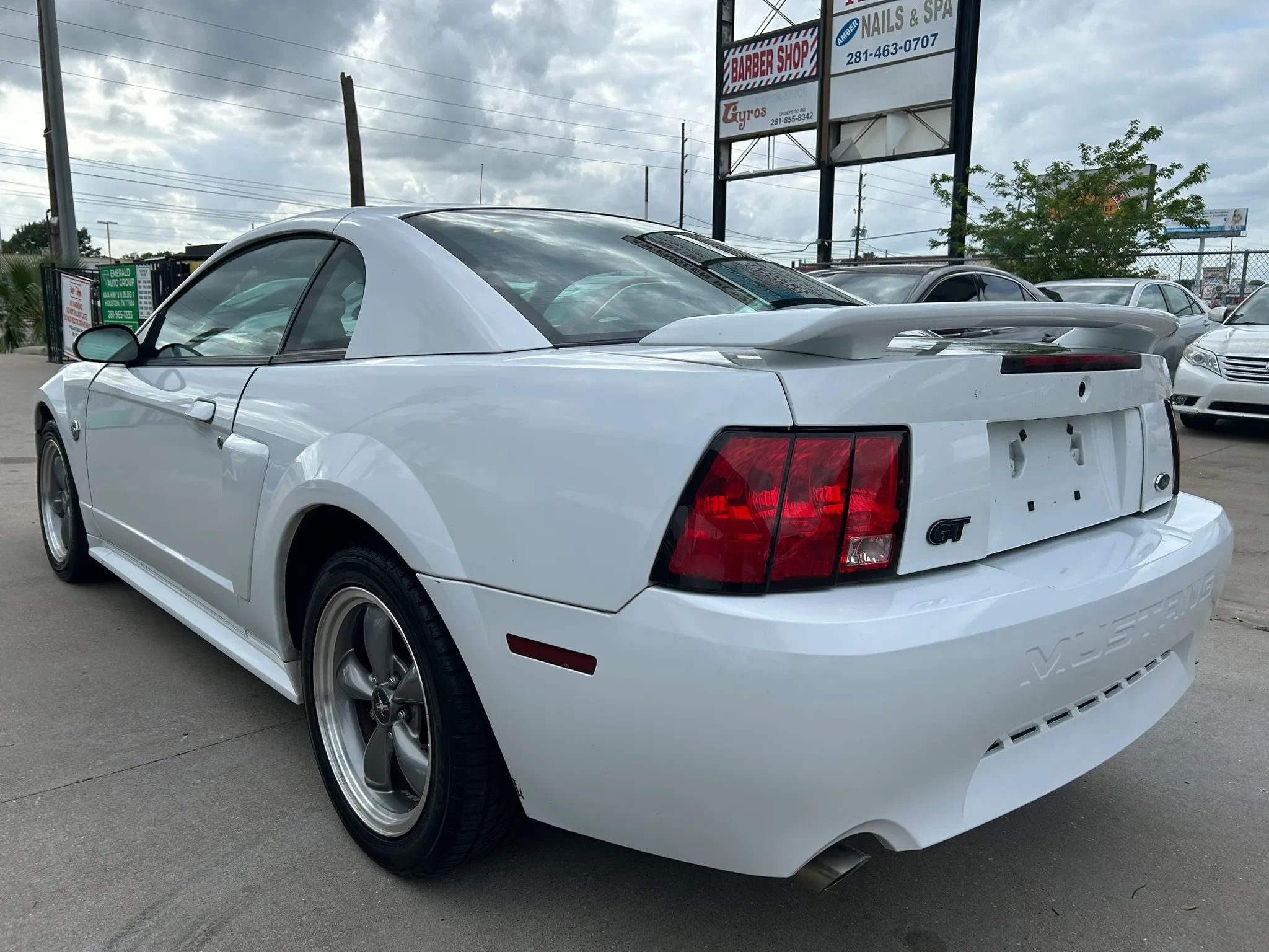 Used 2004 Ford Mustang GT Premium RWD image 3