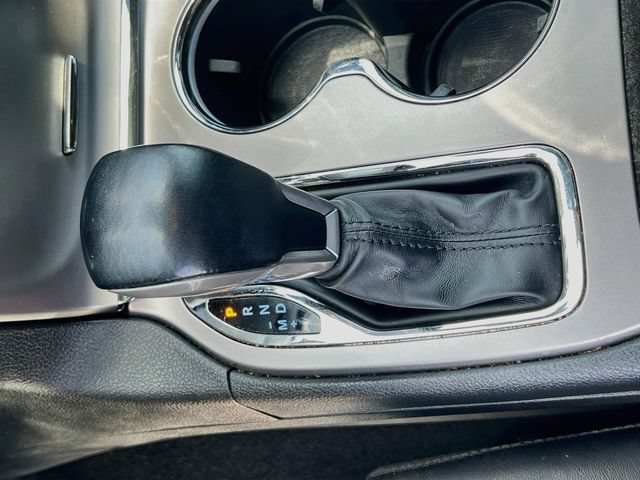 Used 2021 Jeep Grand Cherokee Laredo X RWD image 24