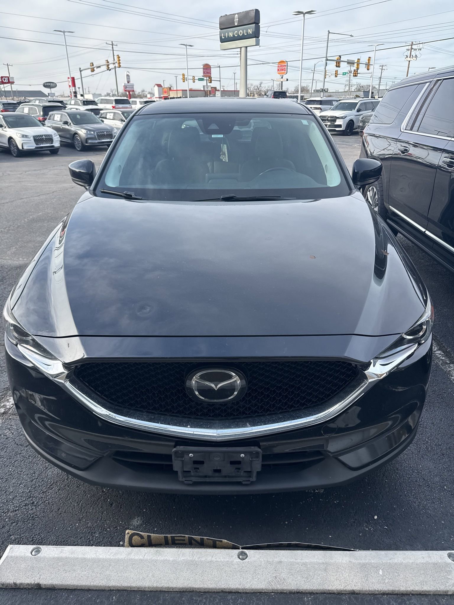 Used 2019 MAZDA CX-5 Touring image 2
