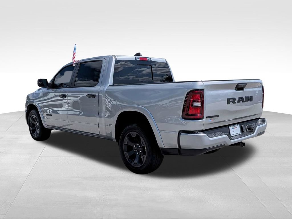 Used 2025 RAM 1500 Big Horn RWD image 6