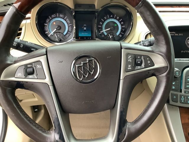 Used 2013 Buick LaCrosse Premium w/ Entertainment Package FWD image 30