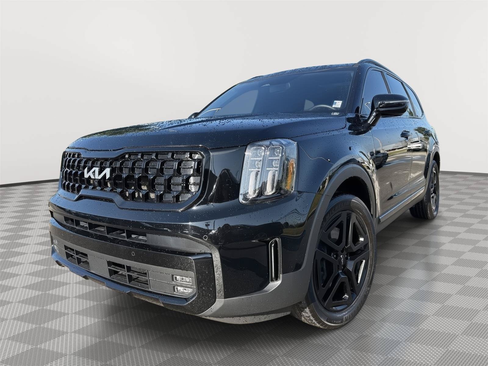 Used 2024 Kia Telluride SX X-Line AWD/4WD image 1
