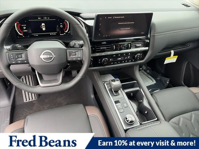 New 2026 Nissan Pathfinder Platinum w/ Cargo Package image 11