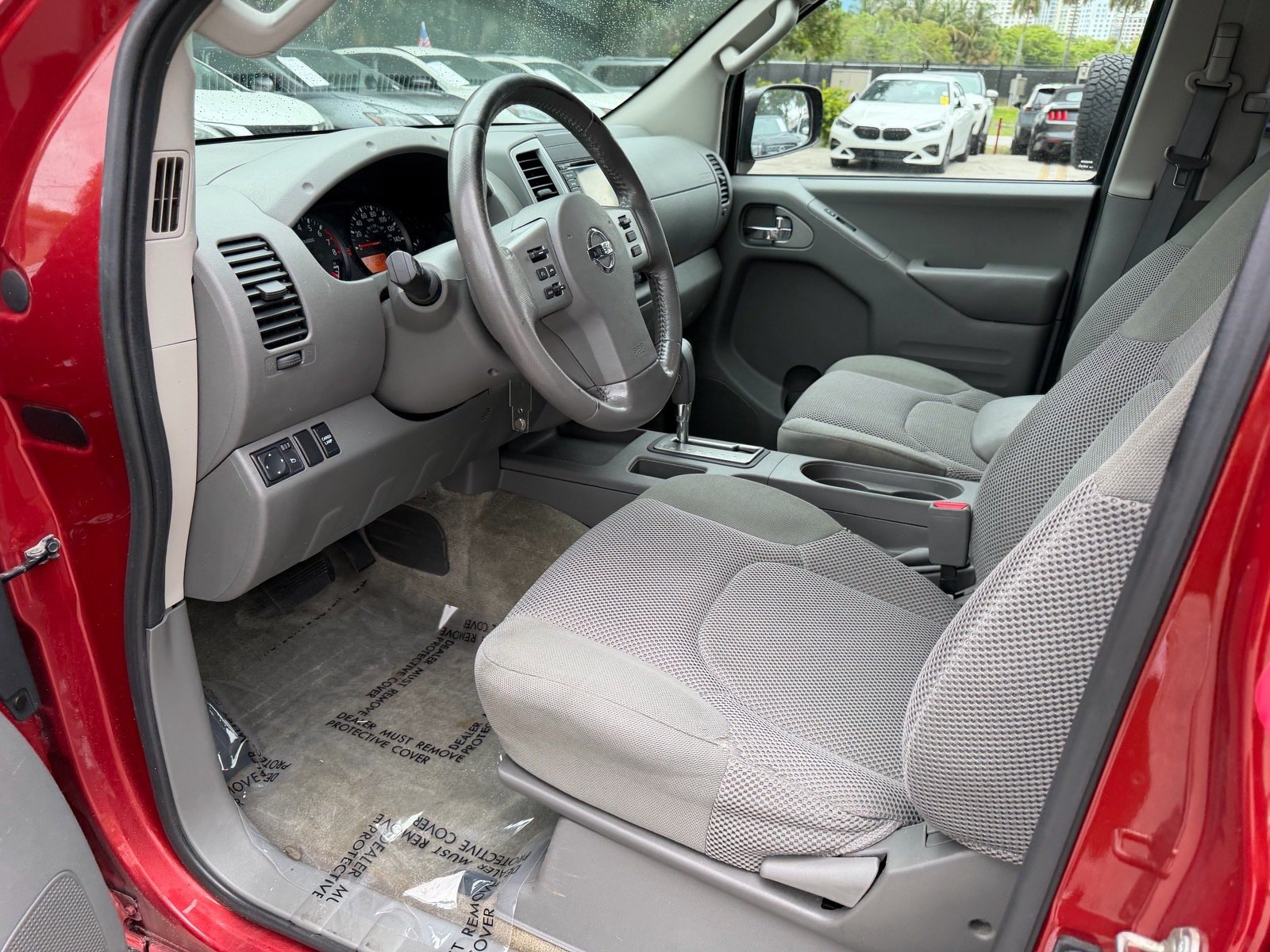 Used 2017 Nissan Frontier SV w/ SV Value Truck Package RWD image 11