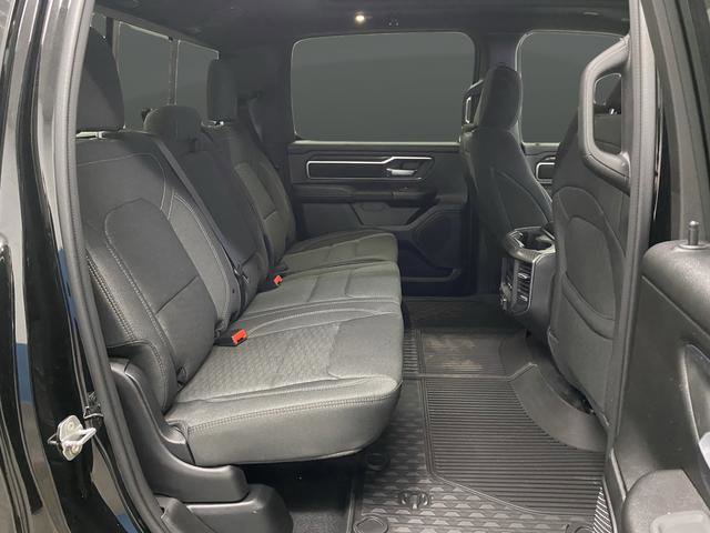 New 2026 RAM 1500 4x4 Crew Cab image 36