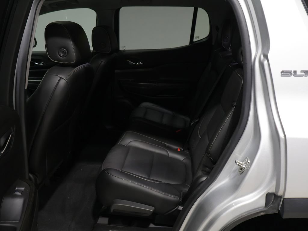 Used 2019 GMC Acadia SLT image 19