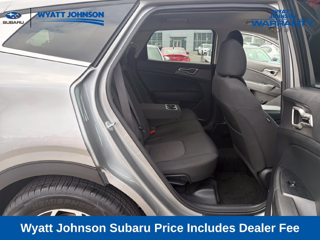 Used 2024 Kia Sportage LX FWD image 35