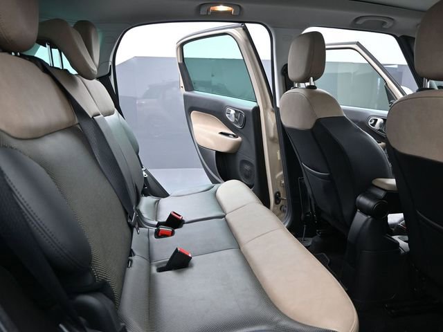 Used 2014 FIAT 500L Lounge image 22