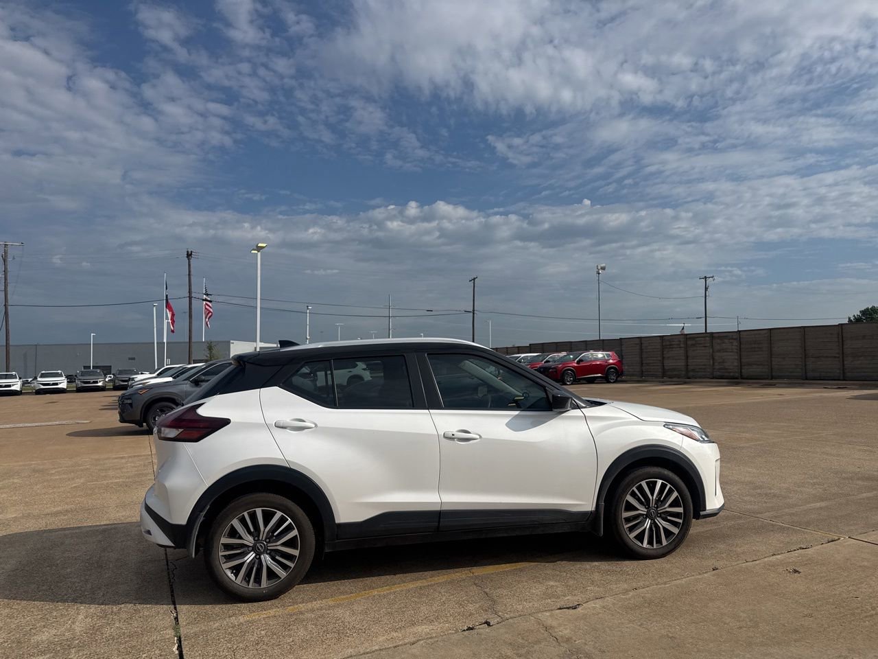 Certified 2024 Nissan Kicks SV FWD image 23