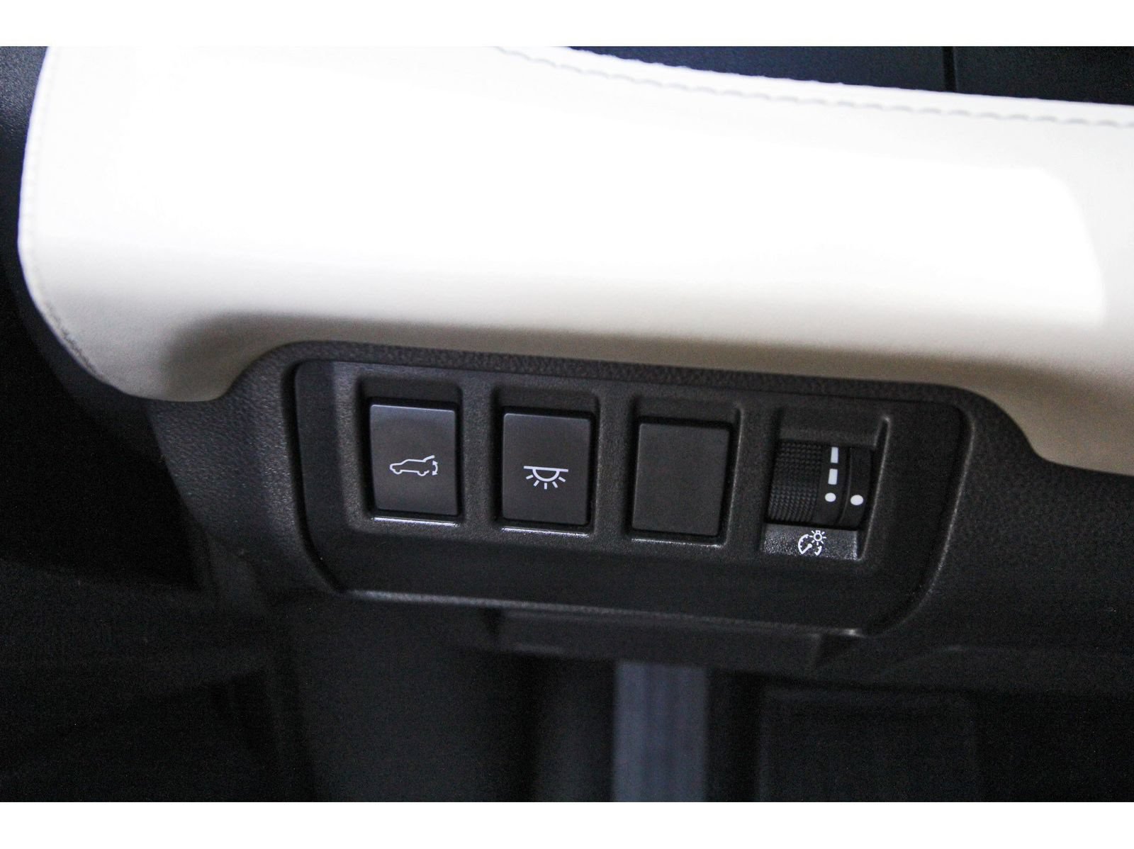 Used 2023 Subaru Ascent Limited w/ Technology Package AWD/4WD image 20