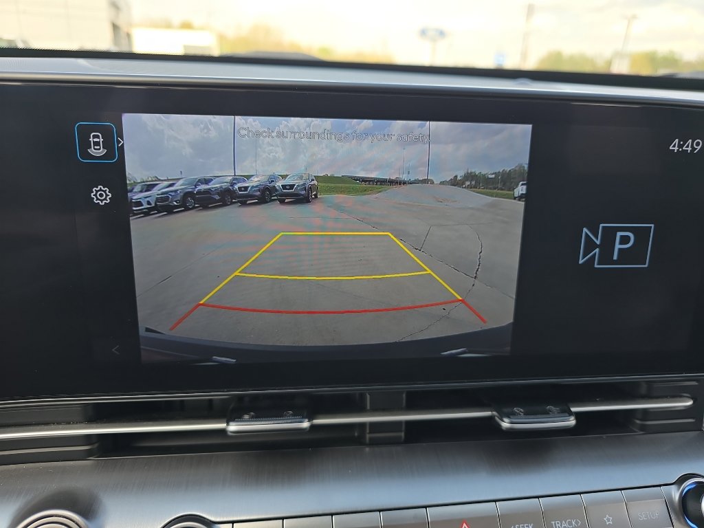 Used 2025 Hyundai Kona SEL FWD image 30