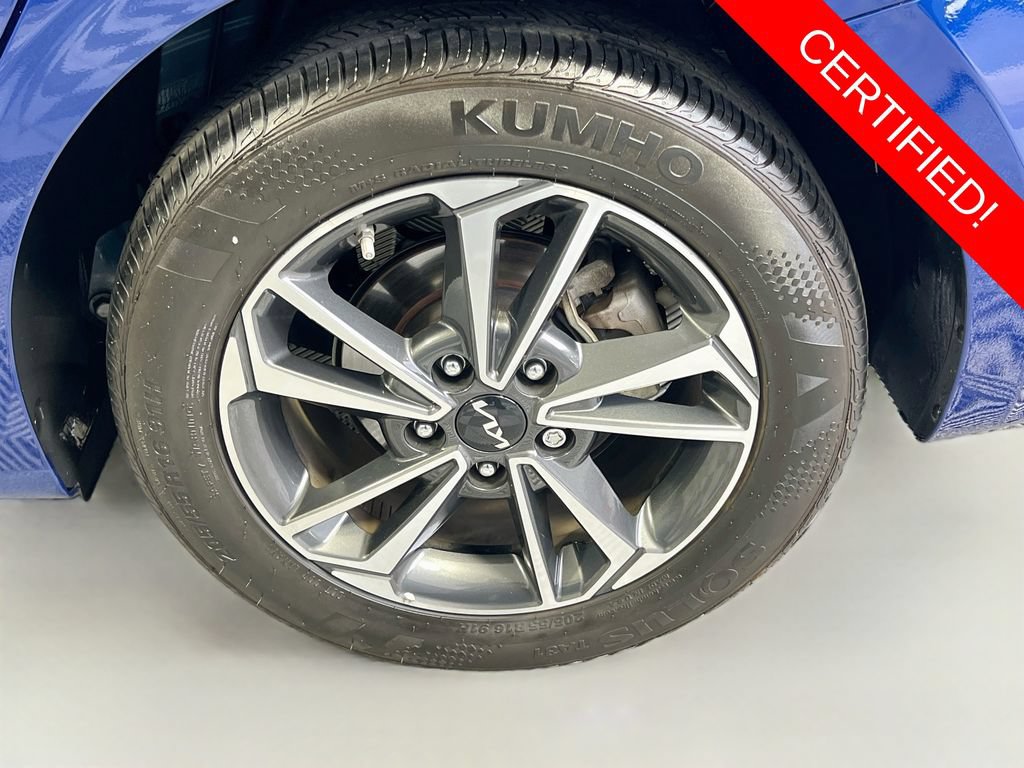 Certified 2023 Kia Forte LXS FWD image 29