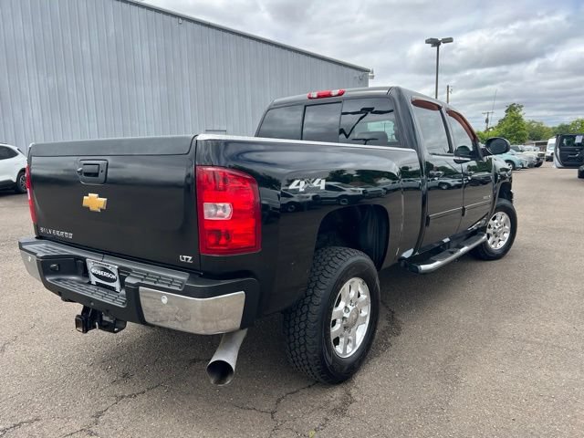 Used 2012 Chevrolet Silverado 2500 LTZ w/ LTZ Plus Package AWD/4WD image 5