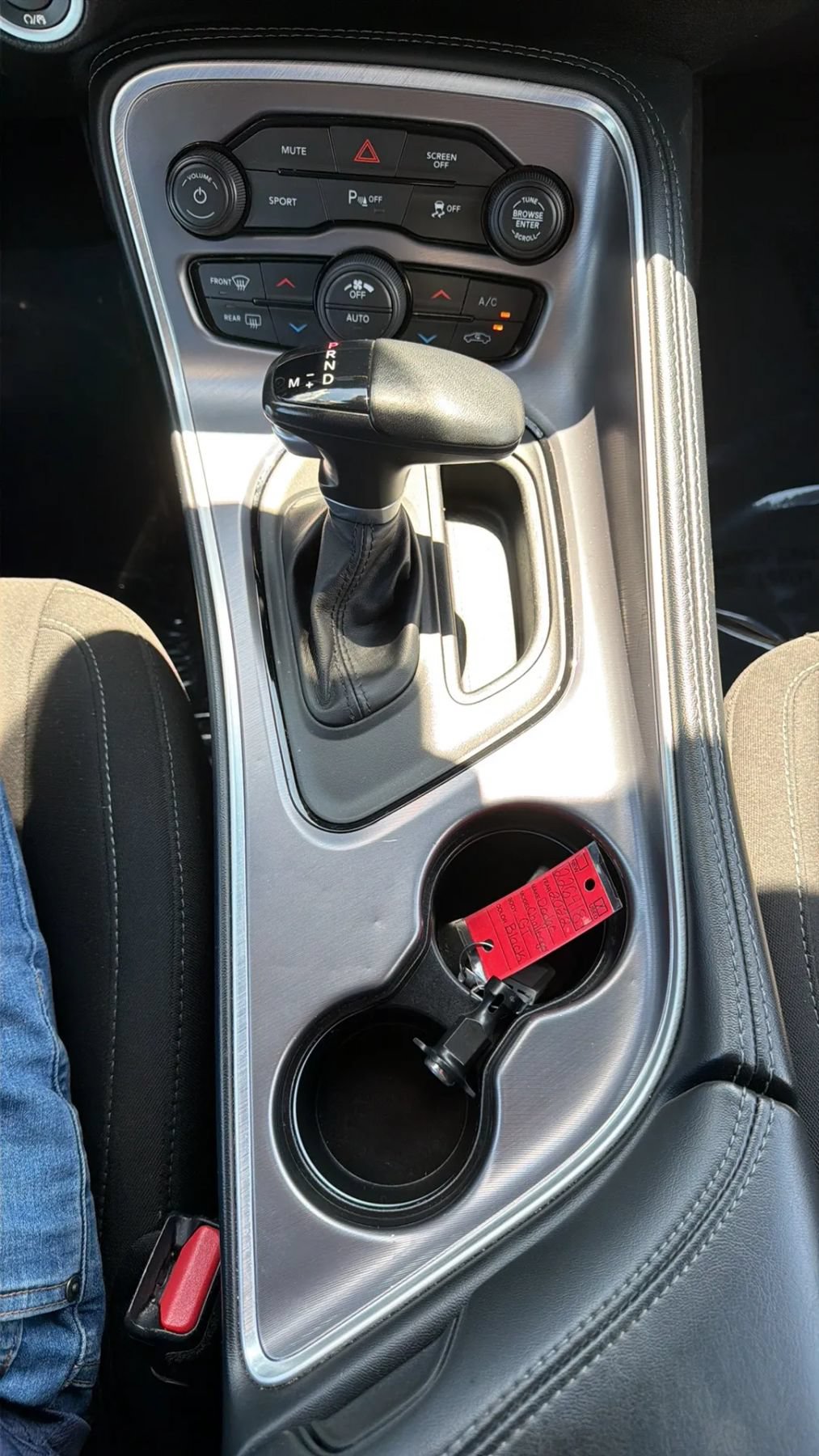 Used 2022 Dodge Challenger GT RWD image 19