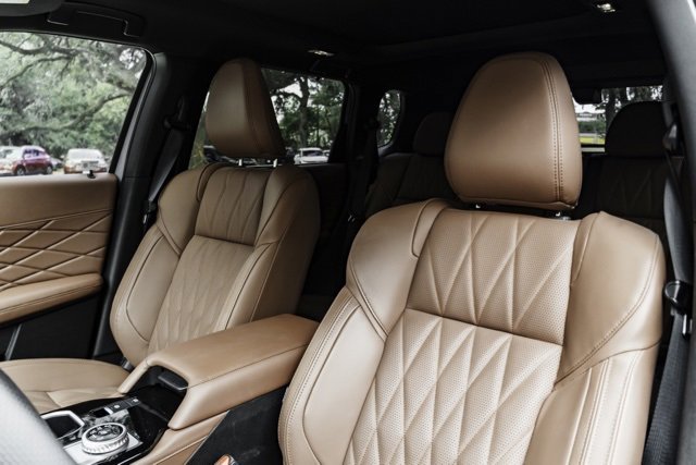 Used 2025 Mitsubishi Outlander SEL image 10